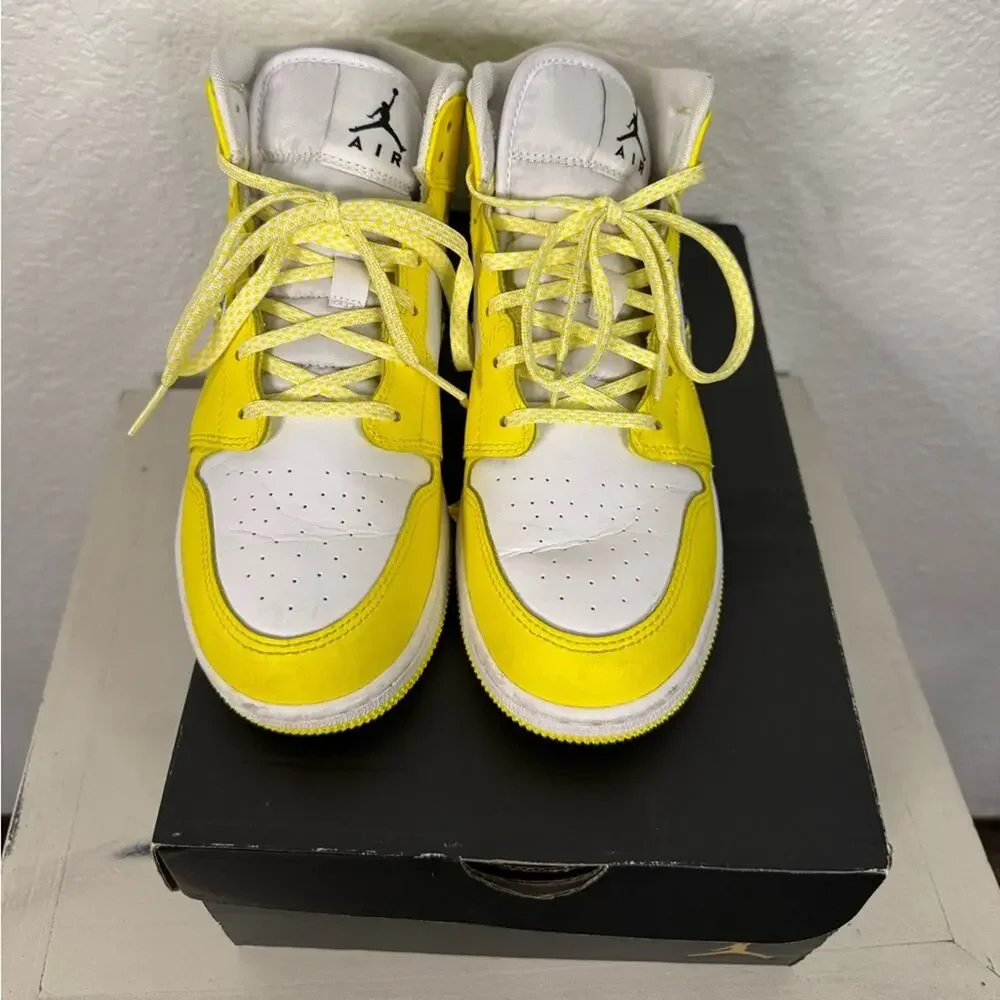 Nike Jordan Air Mid SE Dynamic Yellow Floral Sneakers Youth 5.5/ Women’s 7